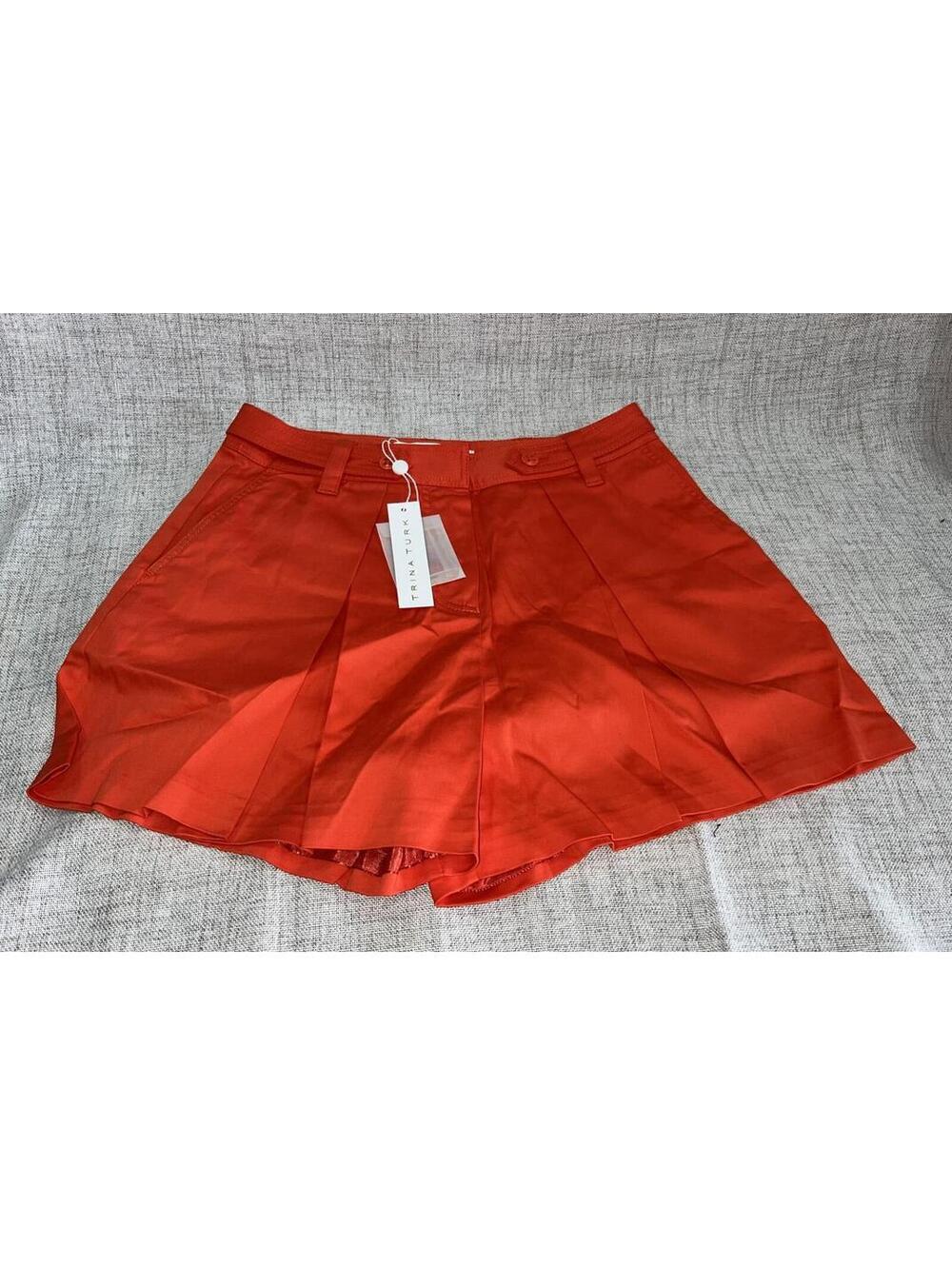 Trina Turk Luca Short Inverted Pleat NWT 0 Cherry Tomato